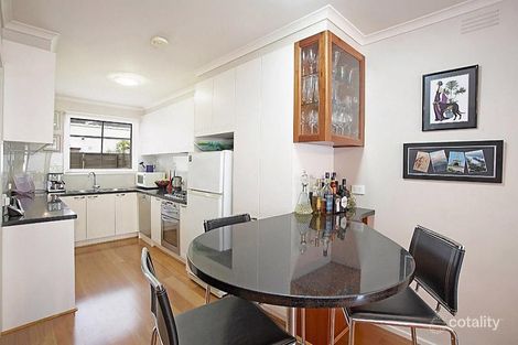 Property photo of 14 Oshaughnessy Street Kew VIC 3101
