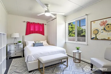 Property photo of 12 Ursula Street Riverview QLD 4303