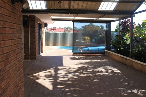 Property photo of 15 Chessington Way Kingsley WA 6026