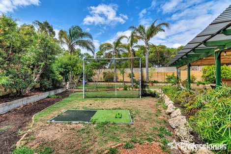 Property photo of 12 Hove Place Warnbro WA 6169