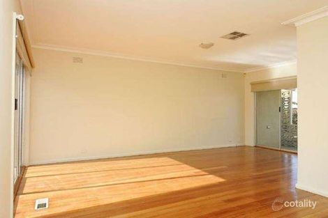 Property photo of 15 Carol Grove Tullamarine VIC 3043