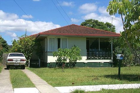 15 Riverside Dr, Currumbin Waters, QLD 4223