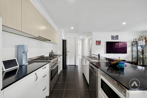 Property photo of 63 Macadamia Circuit Park Ridge QLD 4125