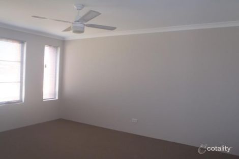 Property photo of 12 Seaside Link Singleton WA 6175