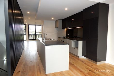 Property photo of 24 Nova Circuit Bundoora VIC 3083