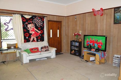 Property photo of 27 Barramundi Street Toolooa QLD 4680