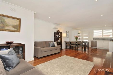 Property photo of 1/11 Winmalee Road Balwyn VIC 3103