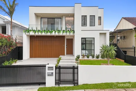 Property photo of 6 Benelong Avenue Smithfield NSW 2164