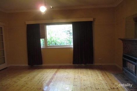 Property photo of 11 Royal Avenue Kennington VIC 3550