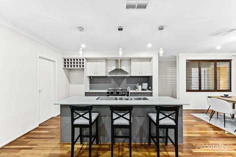 Property photo of 39 Bernly Boulevard Berwick VIC 3806