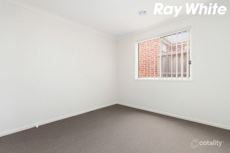 Property photo of 21 Clarendon Street Pakenham VIC 3810