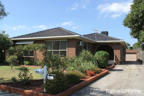 Property photo of 10 Bianchi Court Keilor Downs VIC 3038