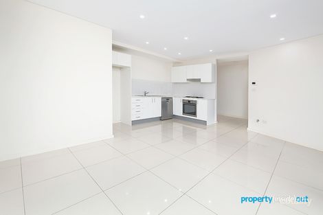 Property photo of 22/8-12 Linden Street Toongabbie NSW 2146
