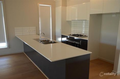 Property photo of 17A Myponga Terrace Broadview SA 5083