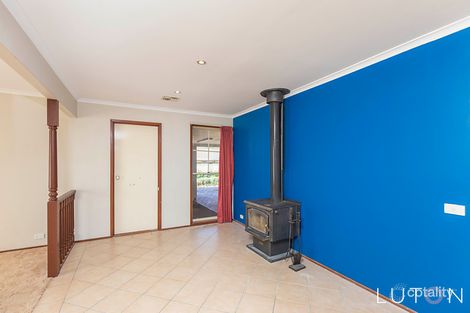 Property photo of 25 Capella Crescent Giralang ACT 2617