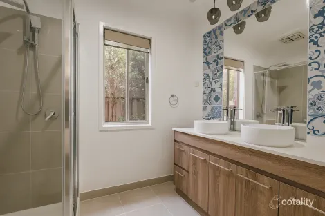 Property photo of 6 Moyne Road Werribee VIC 3030