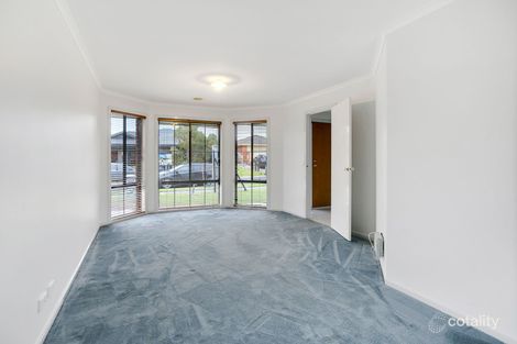Property photo of 13 Cavill Close Langwarrin VIC 3910