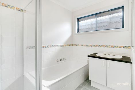 Property photo of 13 Cavill Close Langwarrin VIC 3910