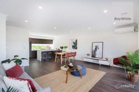 Property photo of 41 Vista Circuit Westmeadows VIC 3049