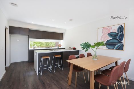 Property photo of 41 Vista Circuit Westmeadows VIC 3049