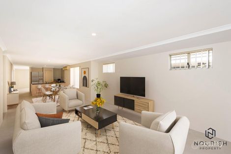 Property photo of 14 Musselbrook Trail Ellenbrook WA 6069