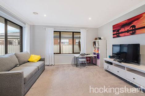 Property photo of 54 Cockatoo Road Pakenham VIC 3810
