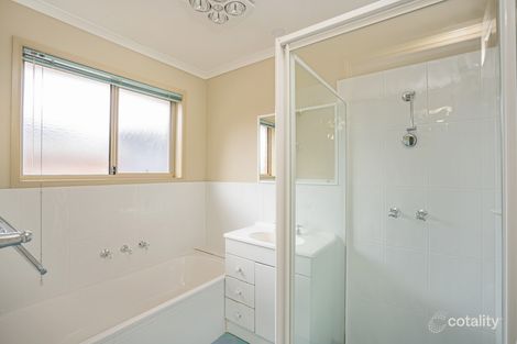 6 Fitton Cl, Dunlop, ACT 2615