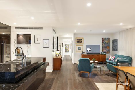 Property photo of 401/180 Dornoch Terrace Highgate Hill QLD 4101