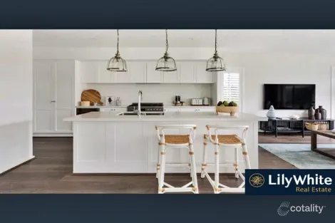 Property photo of 3 Ashbrook Drive Catherine Field NSW 2557
