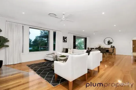 Property photo of 26 Culmstock Place Fig Tree Pocket QLD 4069