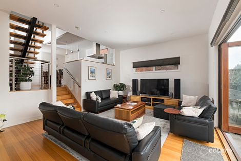 Property photo of 60 Ward Grove Pascoe Vale South VIC 3044