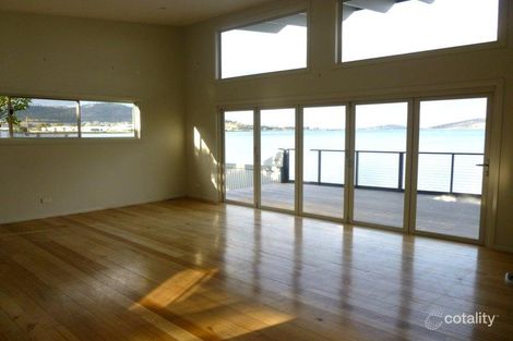 Property photo of 187 Droughty Point Road Rokeby TAS 7019