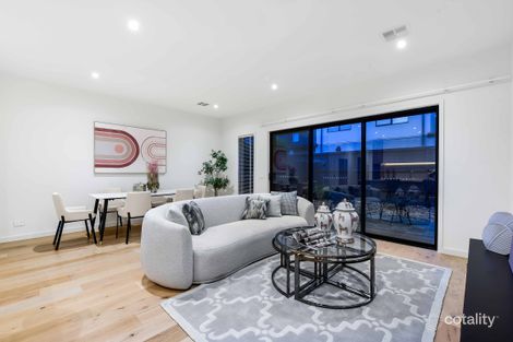 Property photo of 14 Newcastle Drive Mulgrave VIC 3170