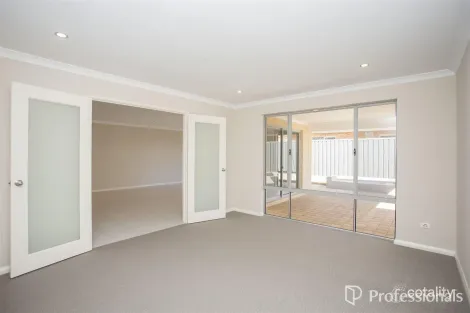 Property photo of 6 Rowntree Loop Landsdale WA 6065