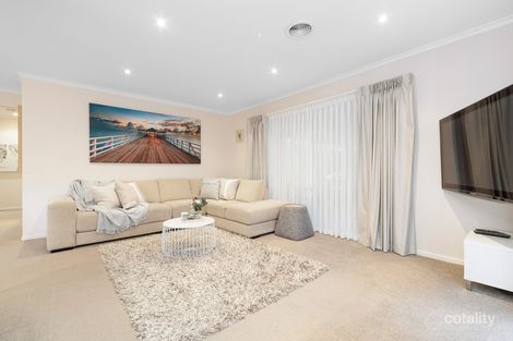Property photo of 12 Correa Grove Frankston South VIC 3199