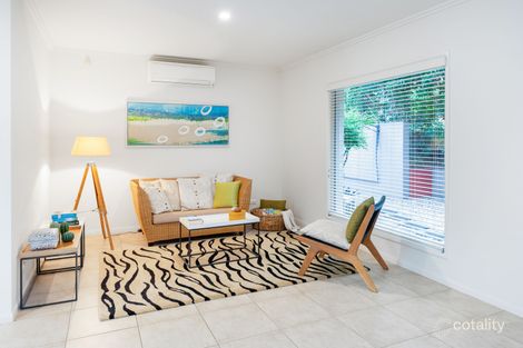 Property photo of 2/45 Robert Street Labrador QLD 4215