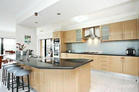 Property photo of 28 Jackson Circuit Albanvale VIC 3021