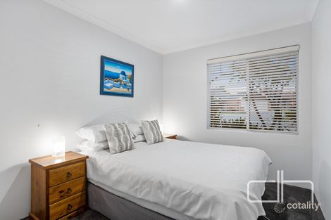 Property photo of 21 Kingsdene Mews Landsdale WA 6065