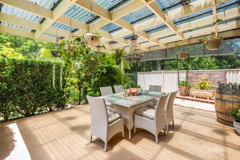 Property photo of 27 The Valley Way Lisarow NSW 2250