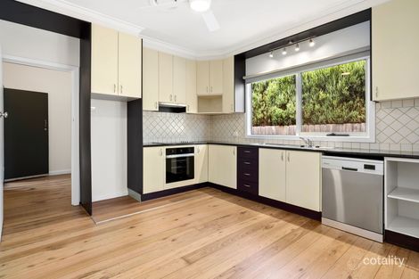 Property photo of 4 Maple Crescent Bell Park VIC 3215