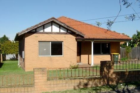 60 Gueudecourt Ave, Earlwood, NSW 2206