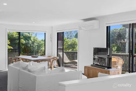 Property photo of 58 Tingira Drive Bawley Point NSW 2539