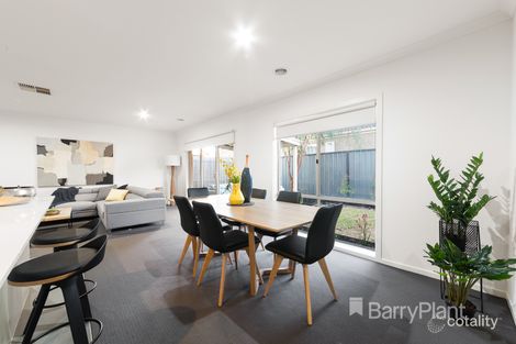 Property photo of 10/19 Robin Drive Carrum Downs VIC 3201