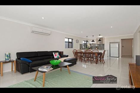 Property photo of 5 Cherney Lane Yarrabilba QLD 4207