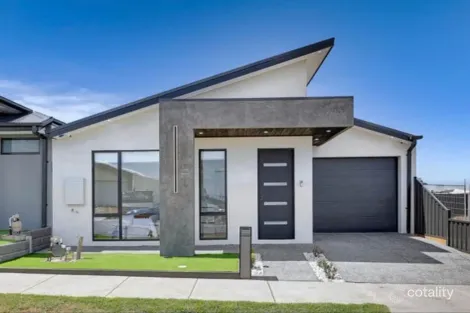 Property photo of 29 Celestial Way Greenvale VIC 3059
