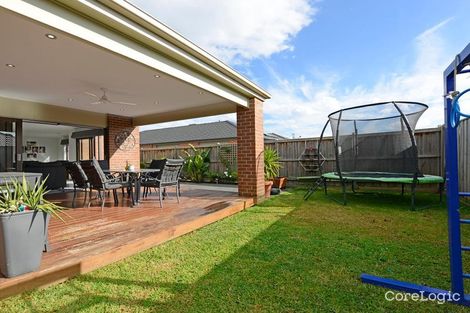 Property photo of 8 Quarters Boulevard Cranbourne West VIC 3977