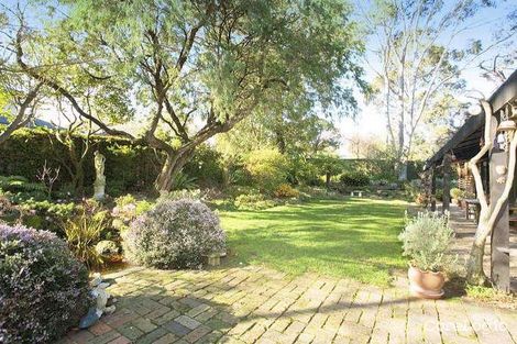 Property photo of 6 The Pines Kew VIC 3101