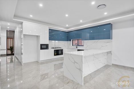 39a Camden St, Fairfield Heights, NSW 2165