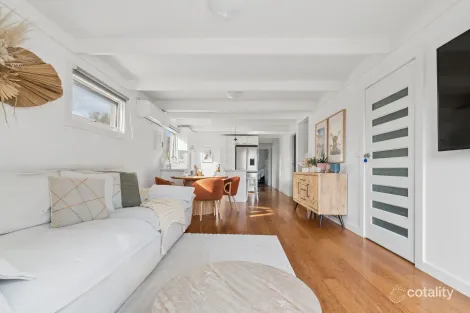 Property photo of 197 Sixth Avenue Rosebud VIC 3939