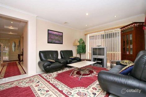 Property photo of 35 Oxford Drive Thomastown VIC 3074